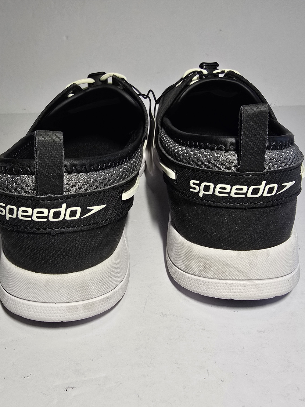 Speedo Women’s Black and White Boat Shoes - Picture 4 of 8
